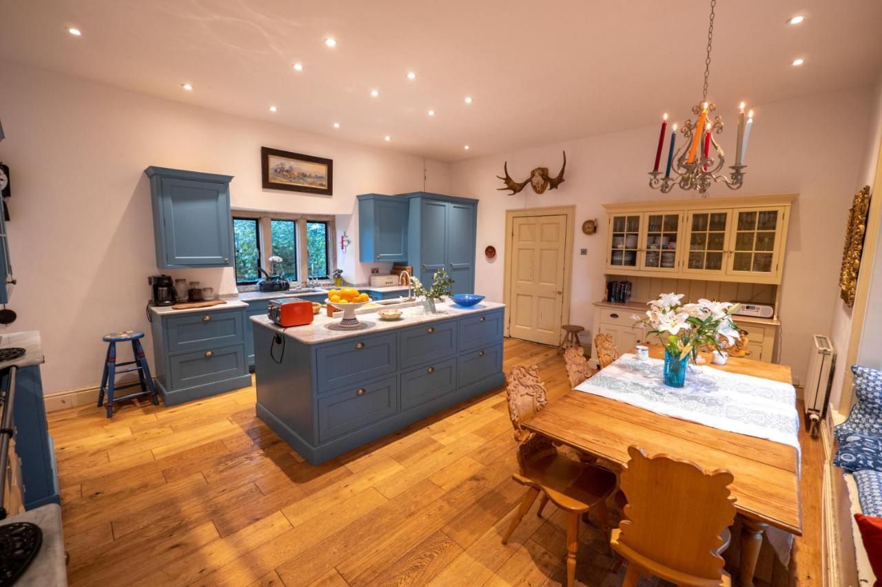 Sawcliffe Manor Country House With Spa, Free Parking, Catering, Self Checkin, Farmstay Scunthorpe Exterior photo